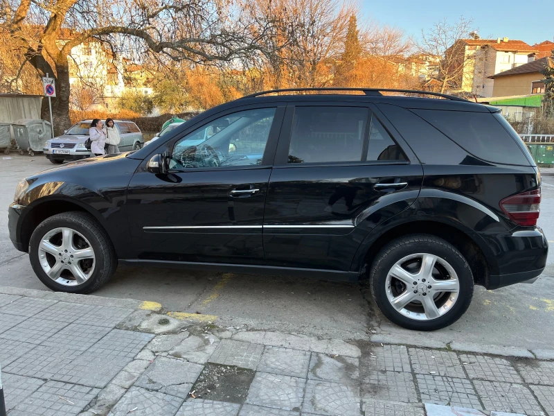 Mercedes-Benz ML 320 4Matic * Сменена Верига * На пружини!, снимка 3 - Автомобили и джипове - 48485109