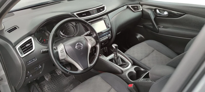 Nissan Qashqai 1.6DCI* 131к.с* 4WD* NAVI* , снимка 10 - Автомобили и джипове - 48591802