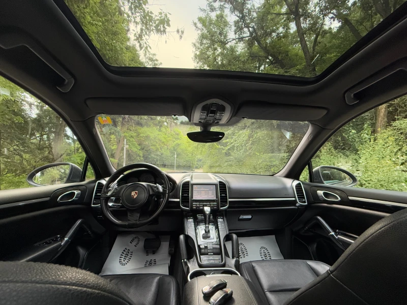 Porsche Cayenne 3.0, снимка 12 - Автомобили и джипове - 50579288