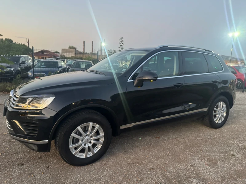 VW Touareg 3.0TDI NAVI AVT FULL, снимка 4 - Автомобили и джипове - 52402266