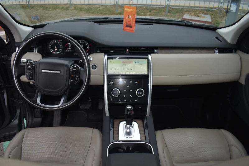 Land Rover Discovery Sport P200i - ПЪРВИ СОБСТВЕНИК / 6+ 1 места, снимка 8 - Автомобили и джипове - 52171161