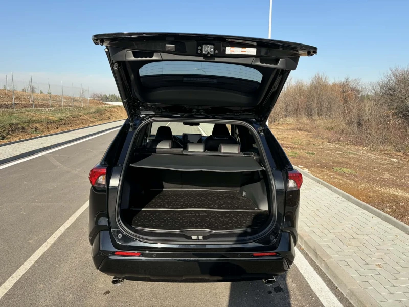 Toyota Rav4 2.5 i AWD PLUG IN HYBRID, снимка 12 - Автомобили и джипове - 52851108