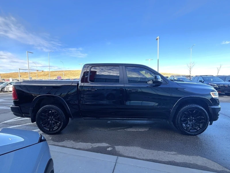 Dodge RAM 1500 * Limited * CARFAX * БЕЗ ПЪРВОНАЧАЛНА ВНОСКА, снимка 3 - Автомобили и джипове - 53391918