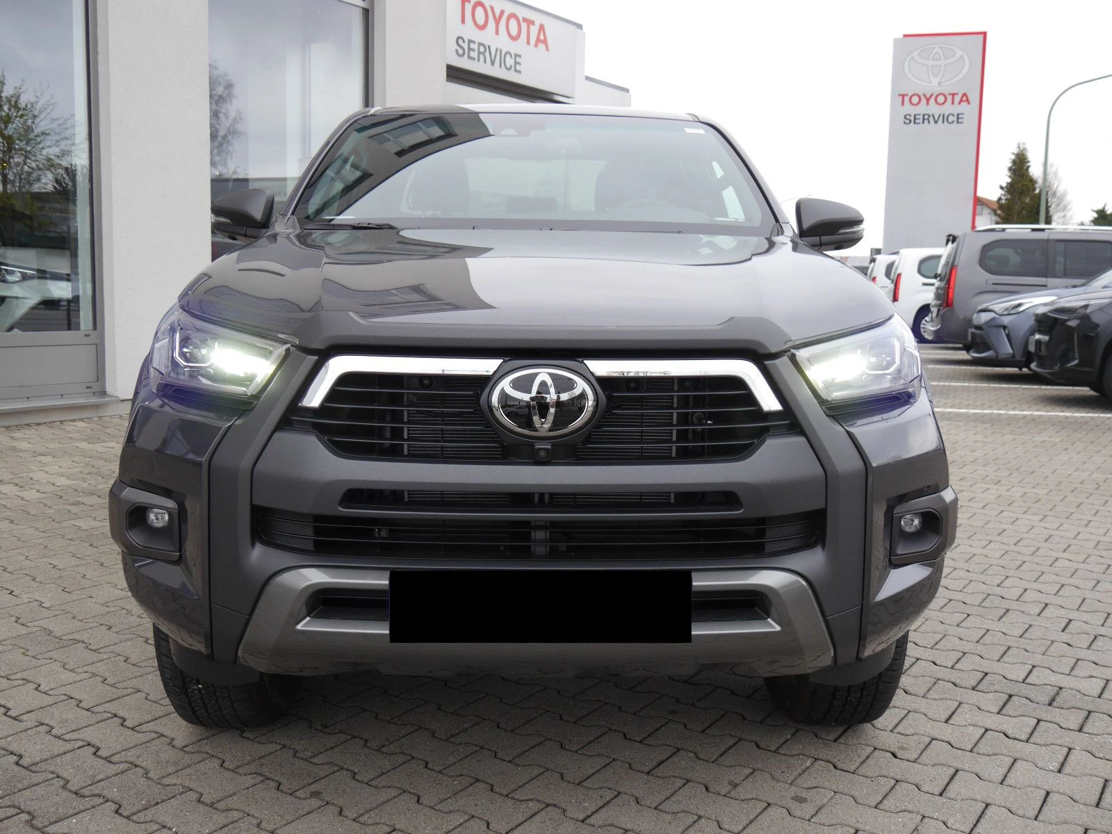 Toyota Hilux 4×4 Double Cab Invincible = NEW= Гаранция - изображение 2