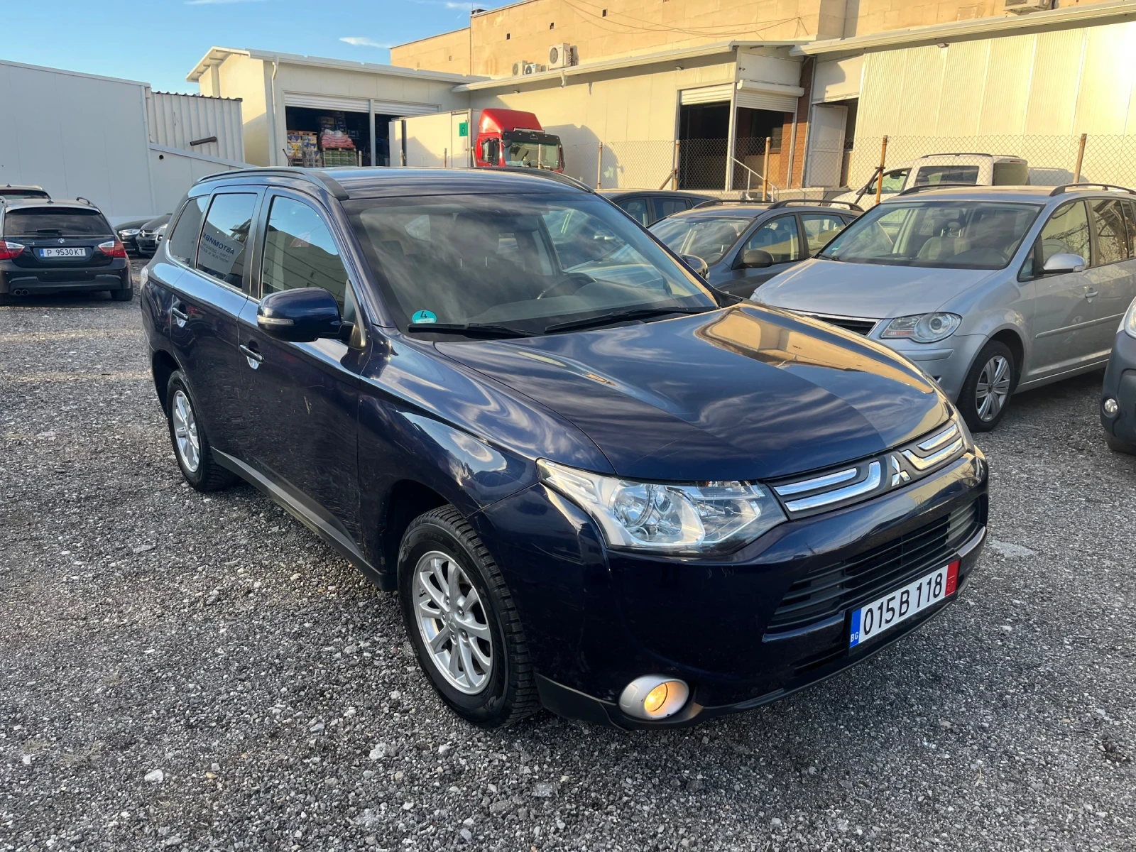 Mitsubishi Outlander 2.2* 4x4 - [1] 