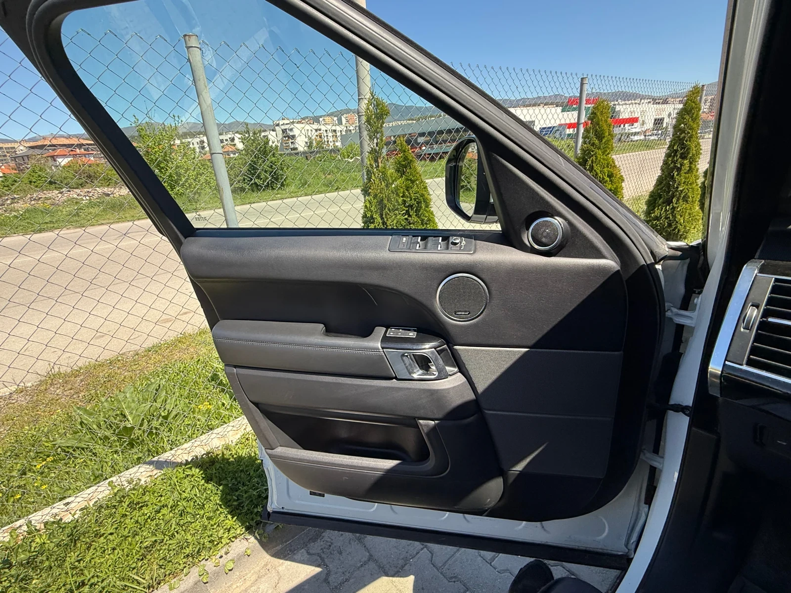 Land Rover Range Rover Sport  - изображение 8