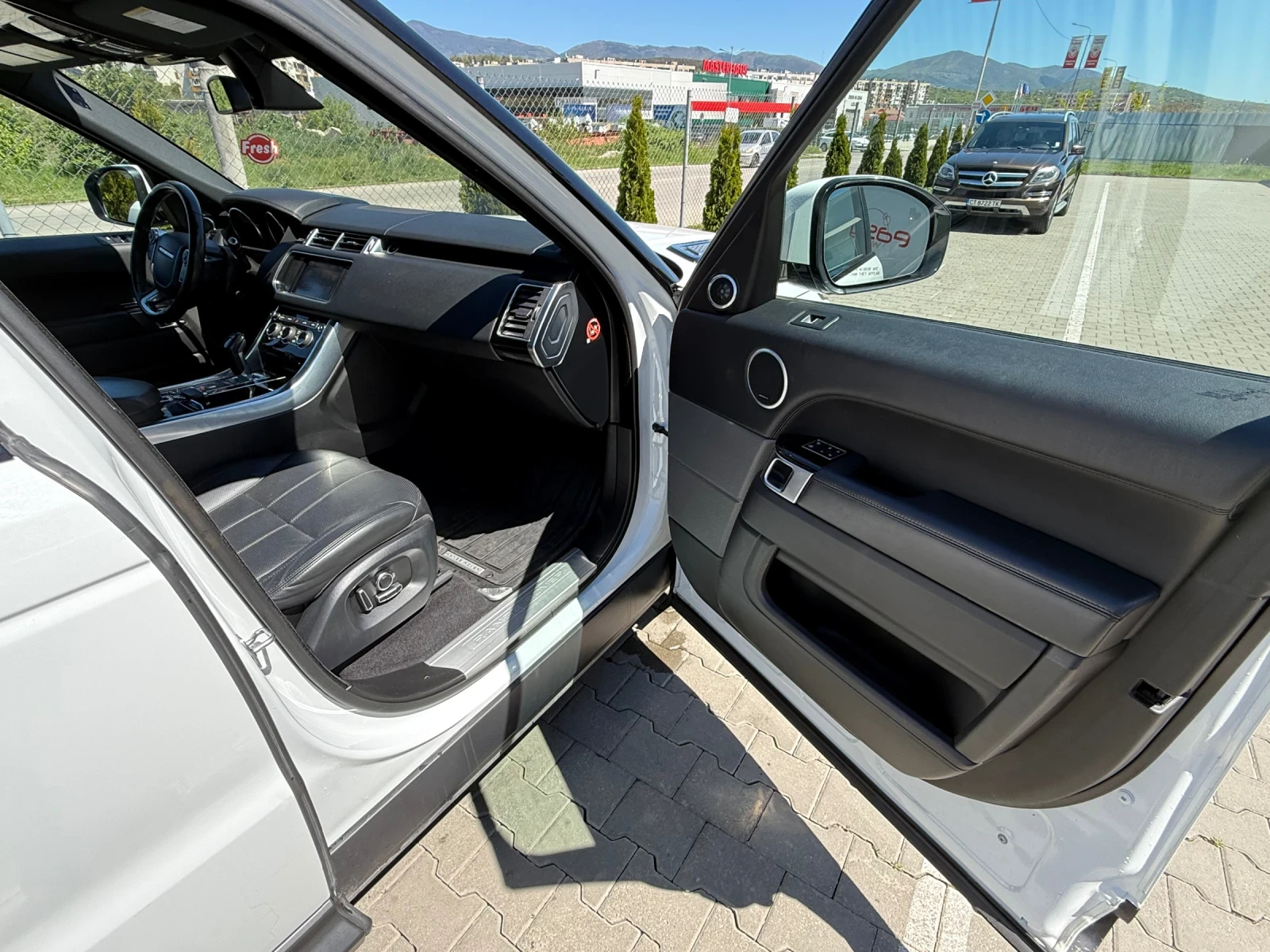 Land Rover Range Rover Sport  - изображение 3