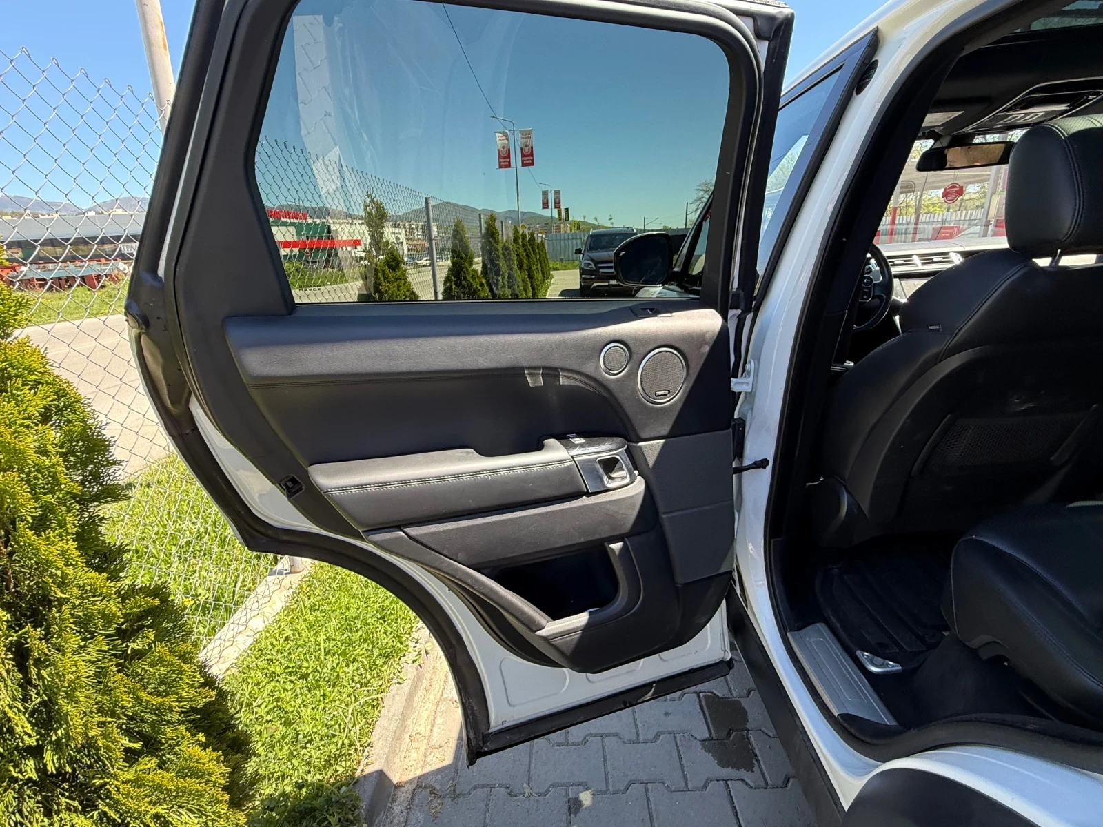 Land Rover Range Rover Sport  - изображение 7