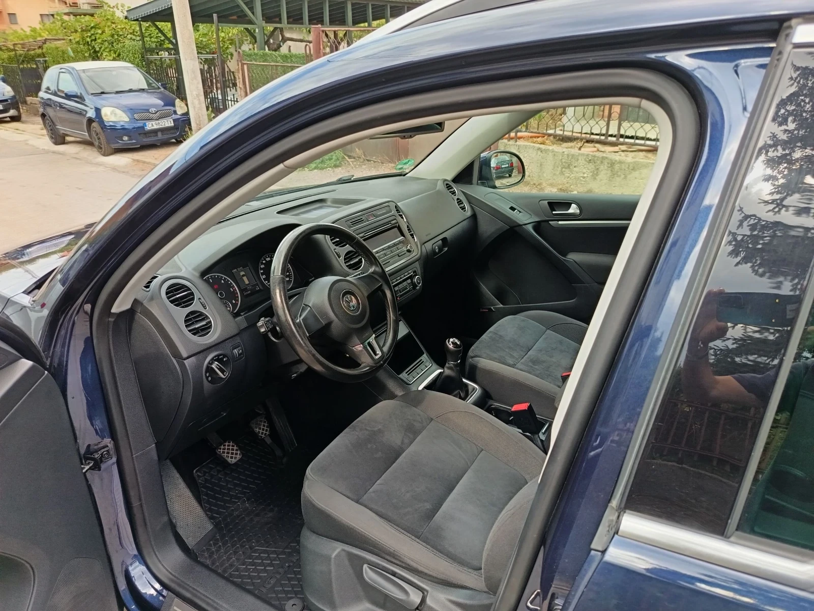 VW Tiguan 2.0   170. | Mobile.bg   15