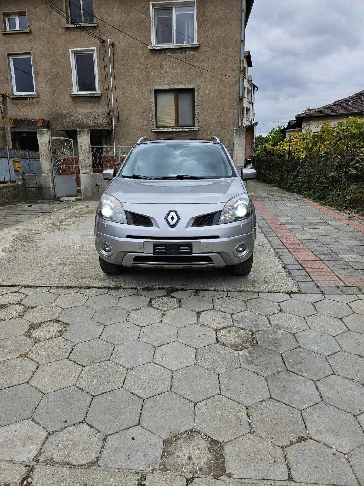 Renault Koleos 2.0dci. 4?4 - изображение 2