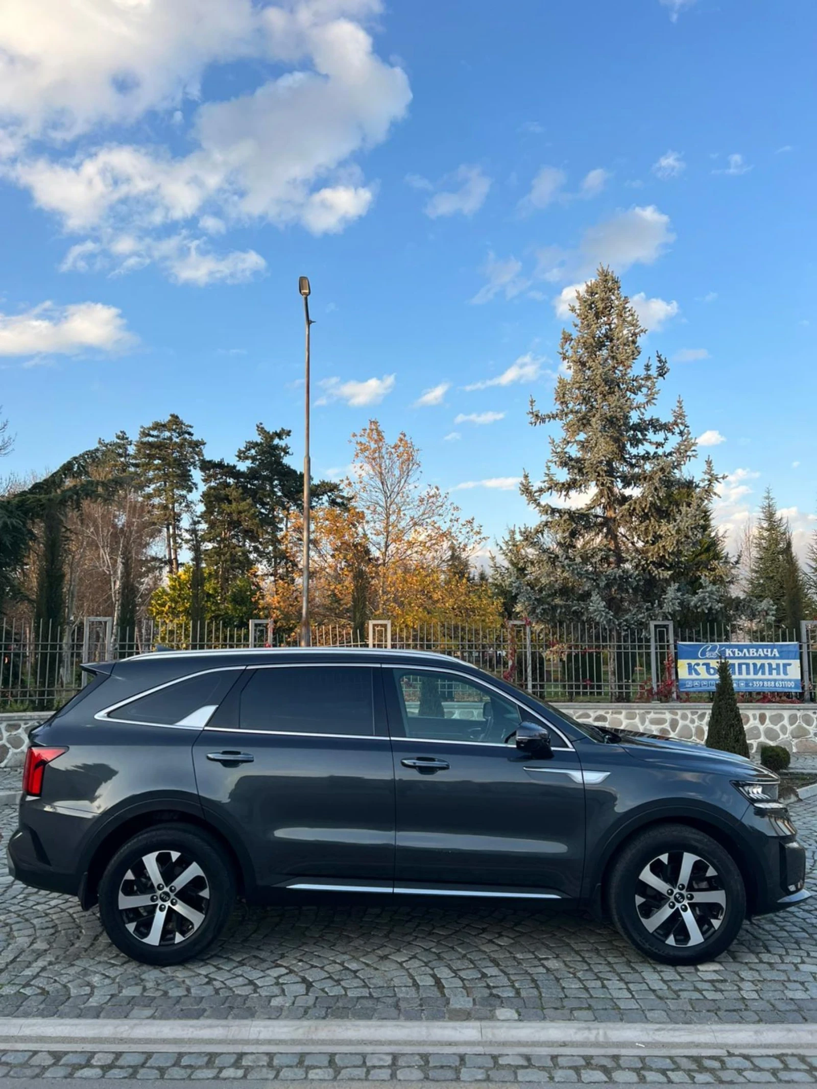 Kia Sorento 2.2 DIZEL 202PS.4x4 62 800km. - изображение 3