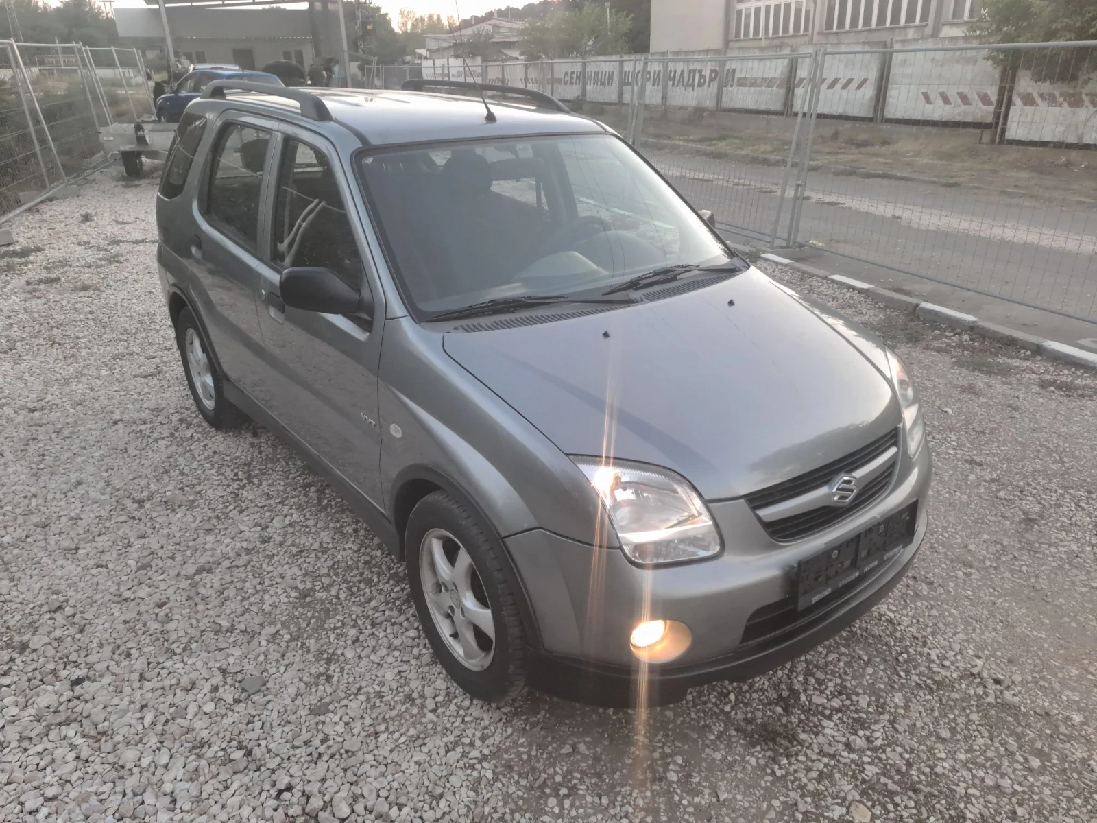 Suzuki Ignis, снимка 5 - Автомобили и джипове - 54151977