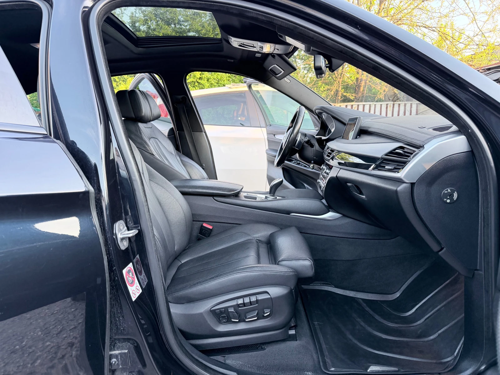 BMW X6 M50D 381HP 8ZTF M-PAKET KOJA NAVI FUUL NOVA 2016G, снимка 15 - Автомобили и джипове - 54409202