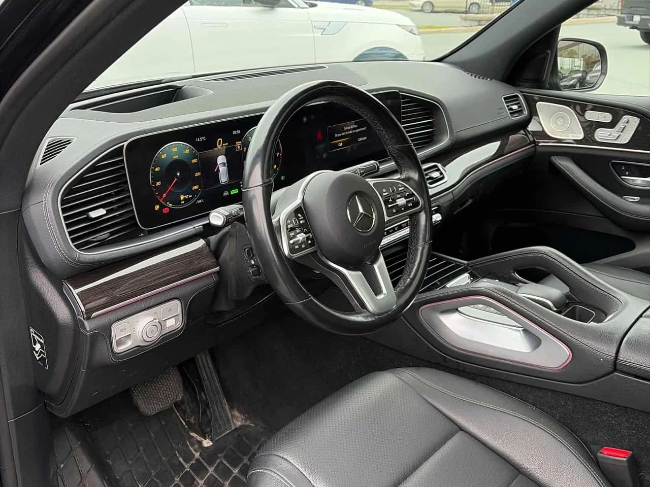 Mercedes-Benz GLE 450 | AMG-LINE| DISTR| 360| BURMESTER| HUD| PANO| ПОДГ, снимка 10 - Автомобили и джипове - 54567030