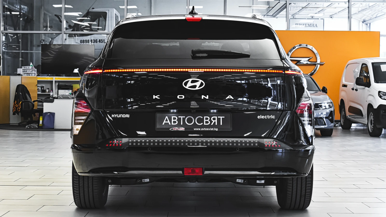 Hyundai Kona II Electric 65.4 kWh Comfort, снимка 3 - Автомобили и джипове - 54567028