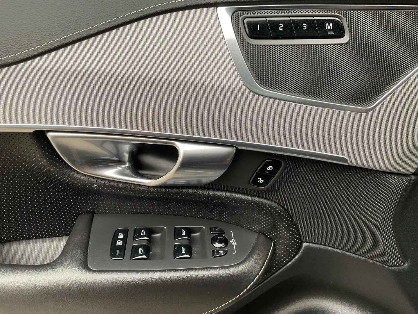 Volvo Xc90 ���� �� �������� ����������� & ���������� | Mobile.bg � ����������� 10