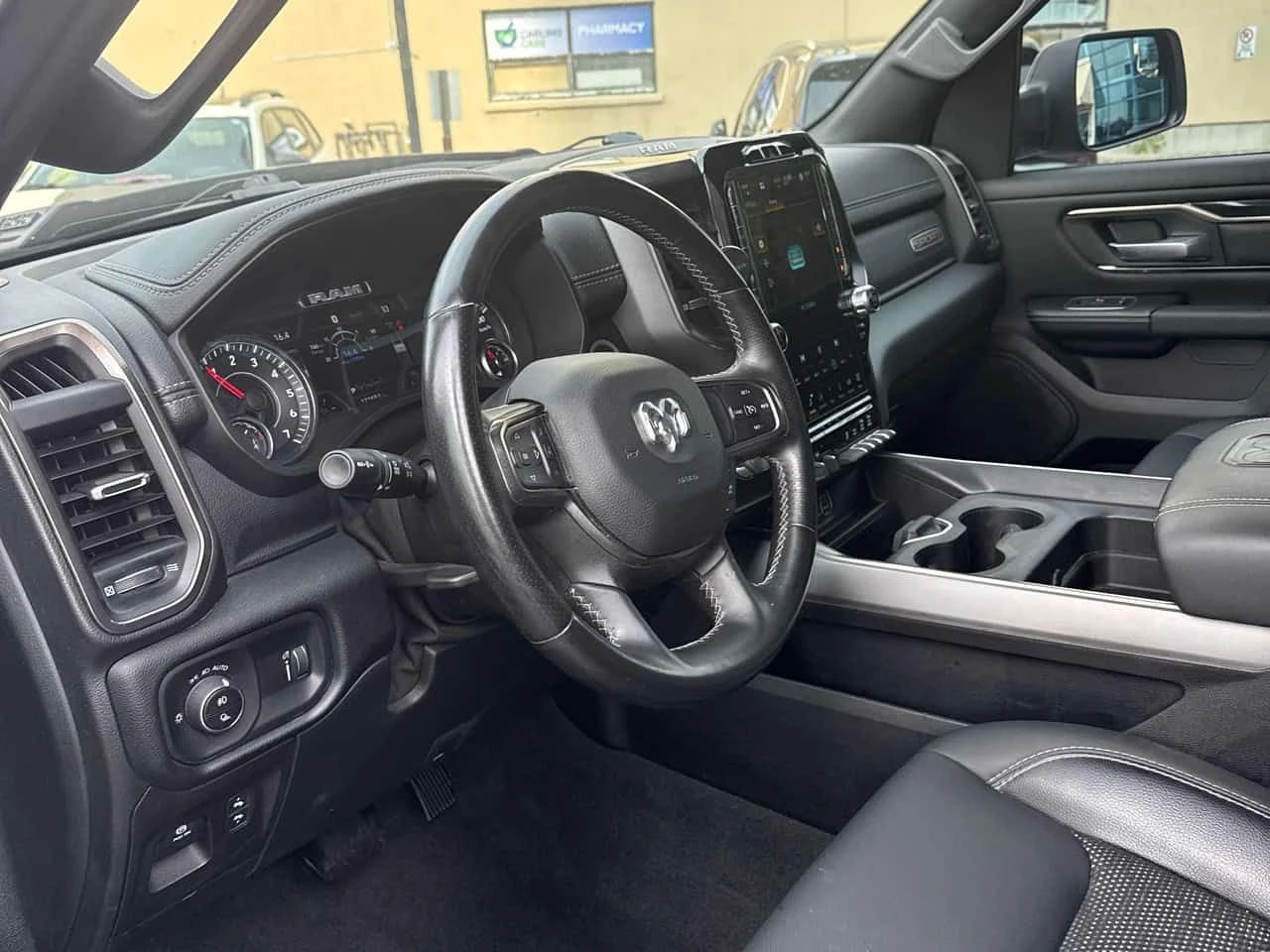 Dodge RAM 1500 * Sport * АВТОКРЕДИТ БЕЗ ПЪРВОНАЧАЛНА ВНОСКА* , снимка 5 - Автомобили и джипове - 55681122