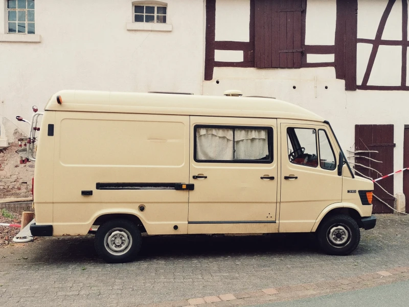 Mercedes-Benz 310, снимка 3 - Бусове и автобуси - 52513083