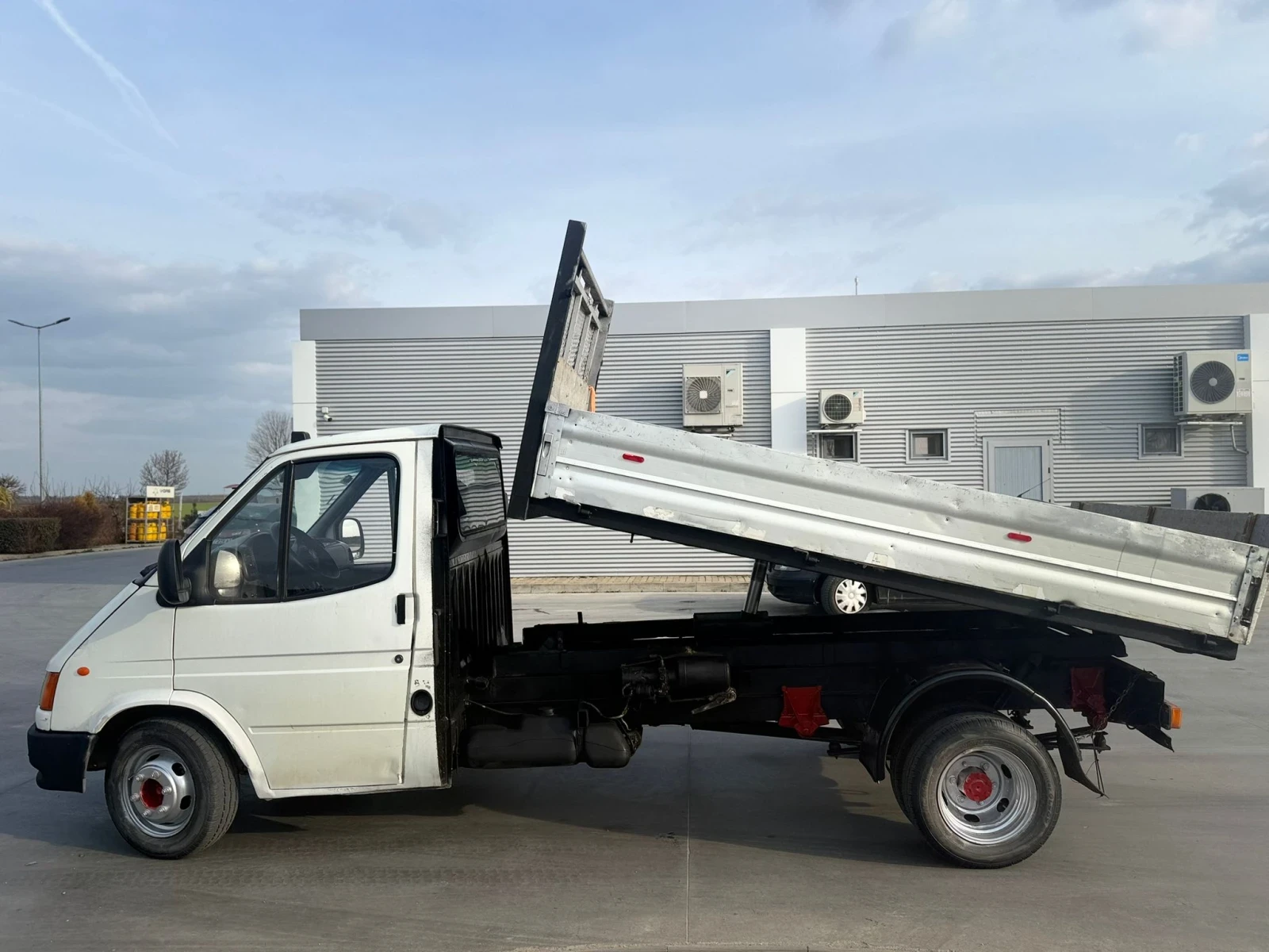 Ford Transit Самосвал, снимка 8 - Бусове и автобуси - 53880580