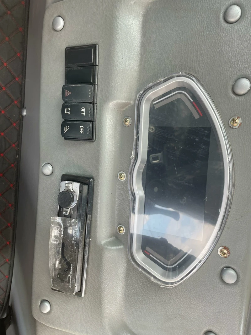 Багер Друга марка GUNTER GROSSMANN GG30BC, снимка 15 - Индустриална техника - 52236757