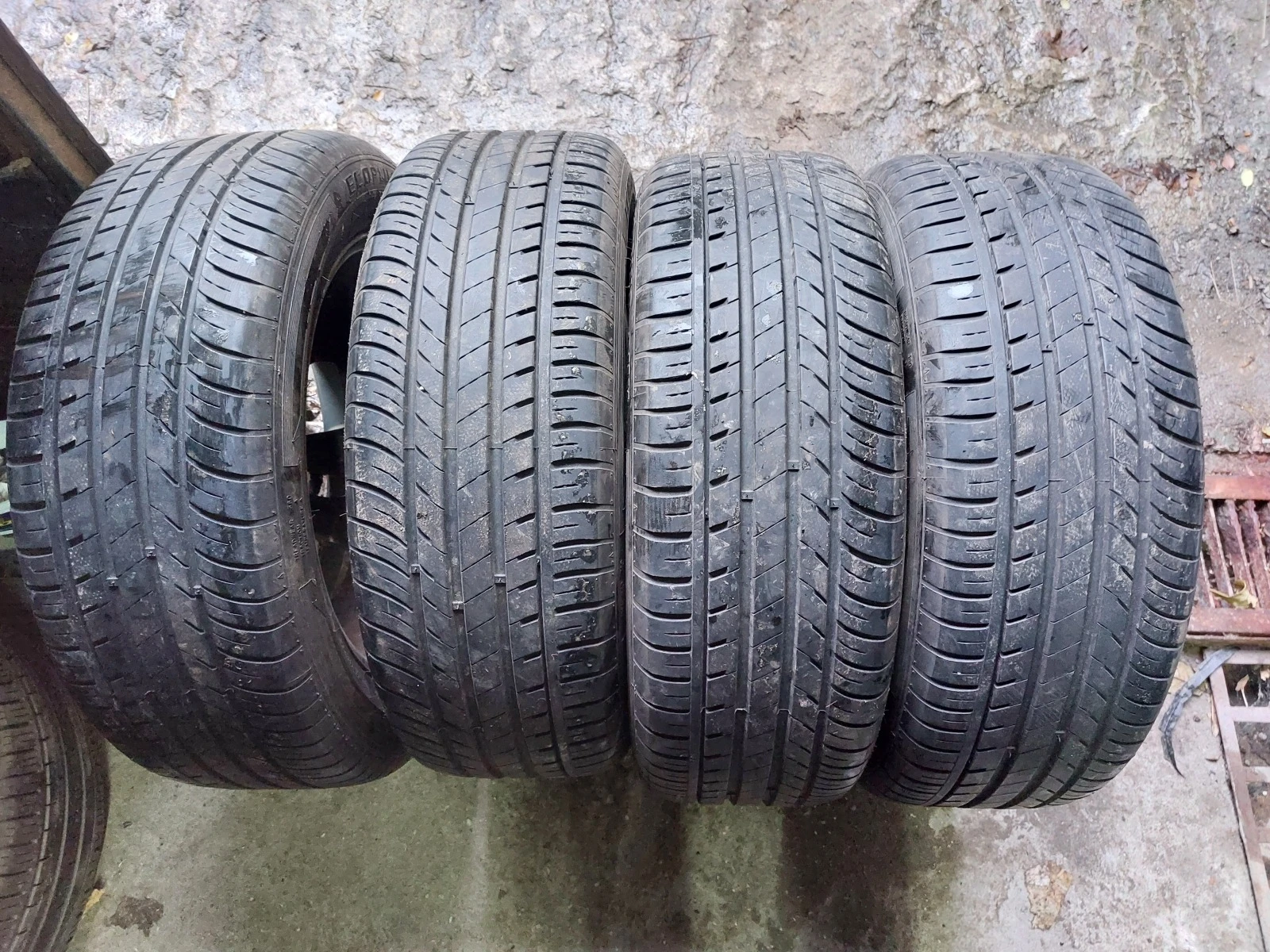 ���� 225/55R18 | Mobile.bg � ����������� 1