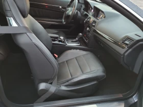 Mercedes-Benz E 500 ОБДУХВАНЕ * ПАНОРАМА * СЕРВИЗНА ИСТОРИЯ * , снимка 11
