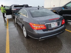 Mercedes-Benz E 500 ОБДУХВАНЕ * ПАНОРАМА * СЕРВИЗНА ИСТОРИЯ * , снимка 5