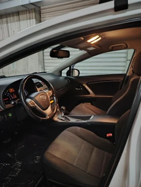 Toyota Avensis, снимка 4