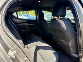 Mazda 3 SkyActivG, снимка 16