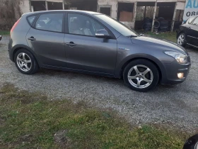 Hyundai I30 1.6 PREMIUM като нова , снимка 2