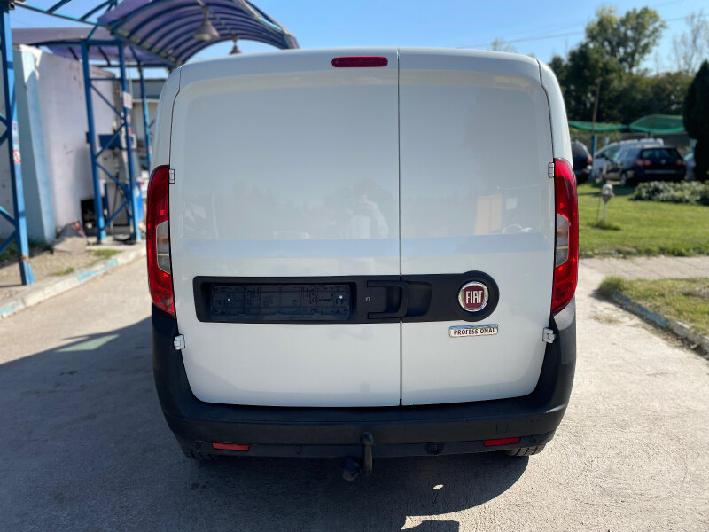 Fiat Doblo 1.6 MultiJet EURO5+, снимка 6 - Автомобили и джипове - 45636846