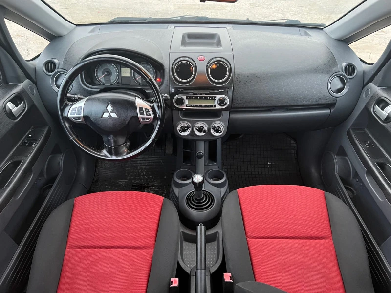 Mitsubishi Colt 1.3i Klimatik, снимка 9 - Автомобили и джипове - 44858788