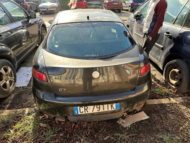 Alfa Romeo Gt 1.9M-JET - KLIMATRONIK, снимка 5 - Автомобили и джипове - 43880214