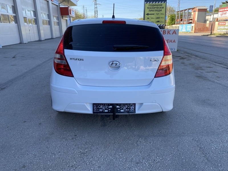 Hyundai I30 1.6-Подходяща за газ, снимка 5 - Автомобили и джипове - 45770968