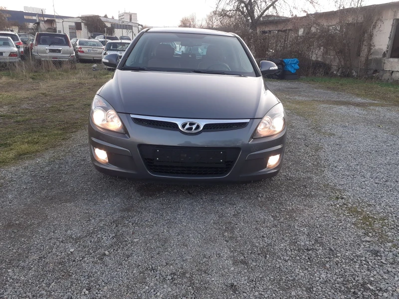 Hyundai I30 1.6 PREMIUM като нова , снимка 4 - Автомобили и джипове - 48430777