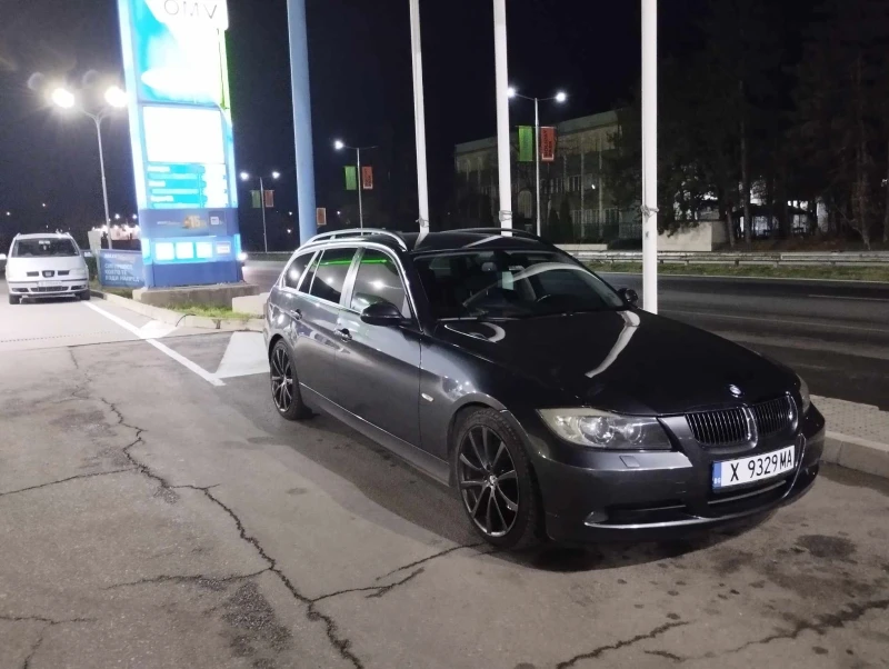 BMW 325 325i, снимка 1 - Автомобили и джипове - 48571897