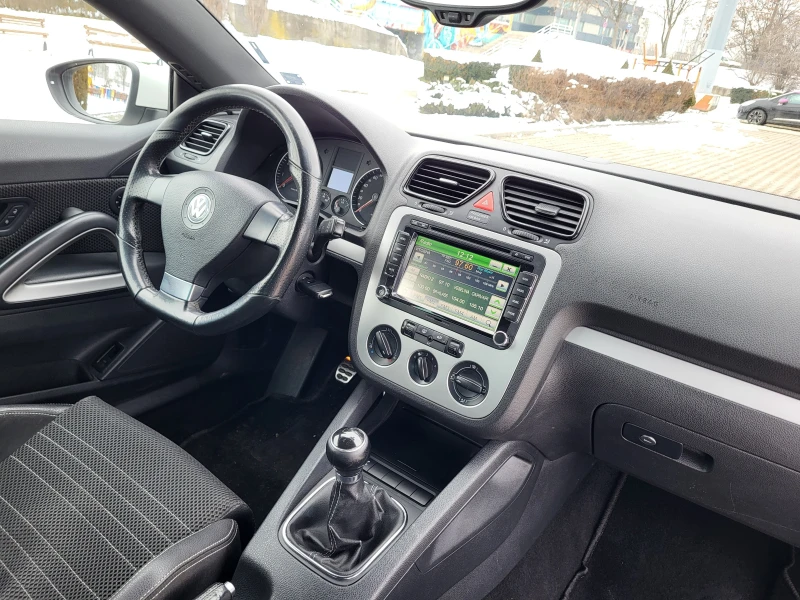 VW Scirocco 160ps., снимка 9 - Автомобили и джипове - 48697875