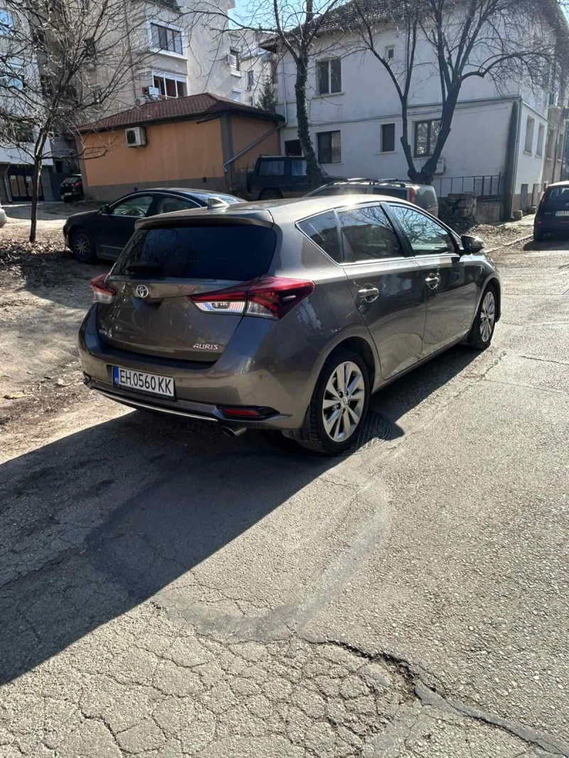 Toyota Auris 1ви Собственик, снимка 5 - Автомобили и джипове - 49081918