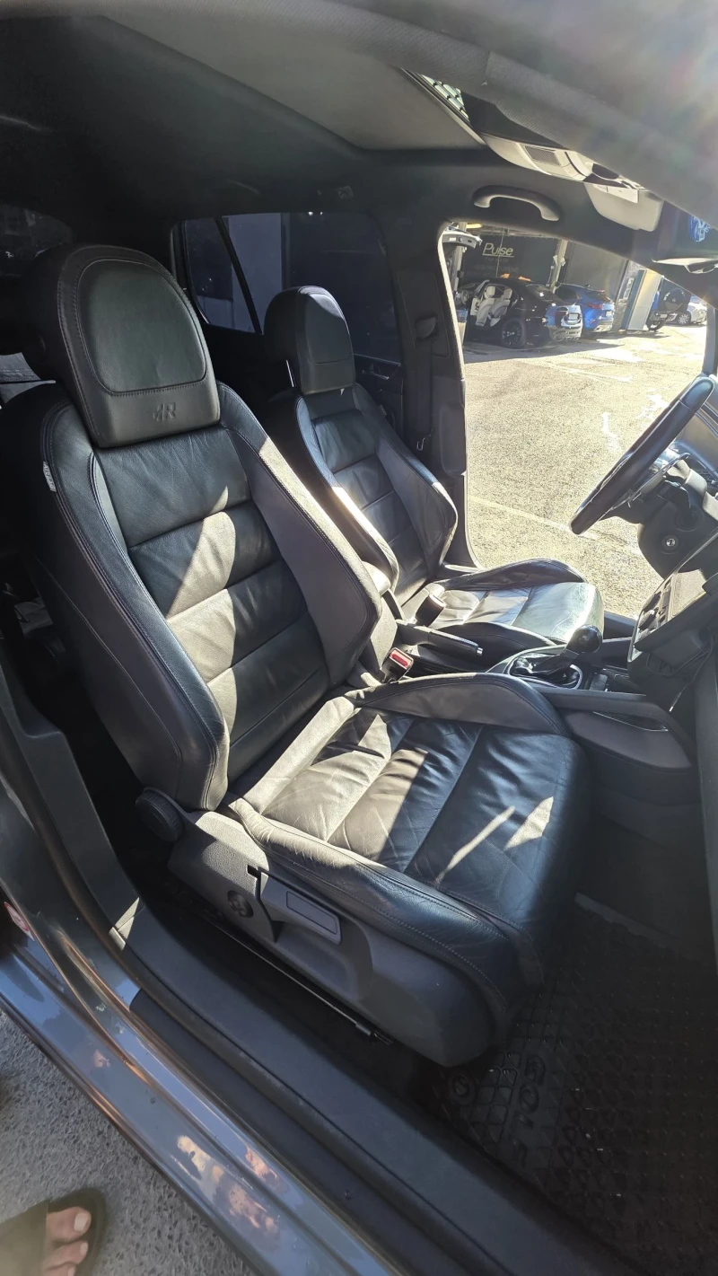 VW Golf R32 4X4 DSG, снимка 10 - Автомобили и джипове - 52058157