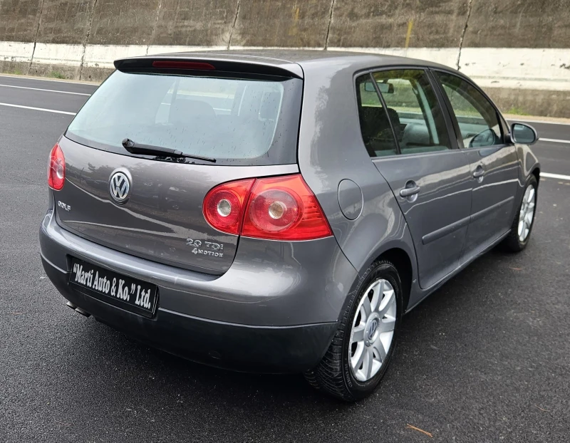 VW Golf 2.0 TDI 4 Motion, снимка 9 - Автомобили и джипове - 52308826