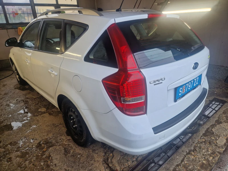 Kia Ceed 1, 6d, снимка 3 - Автомобили и джипове - 53170593