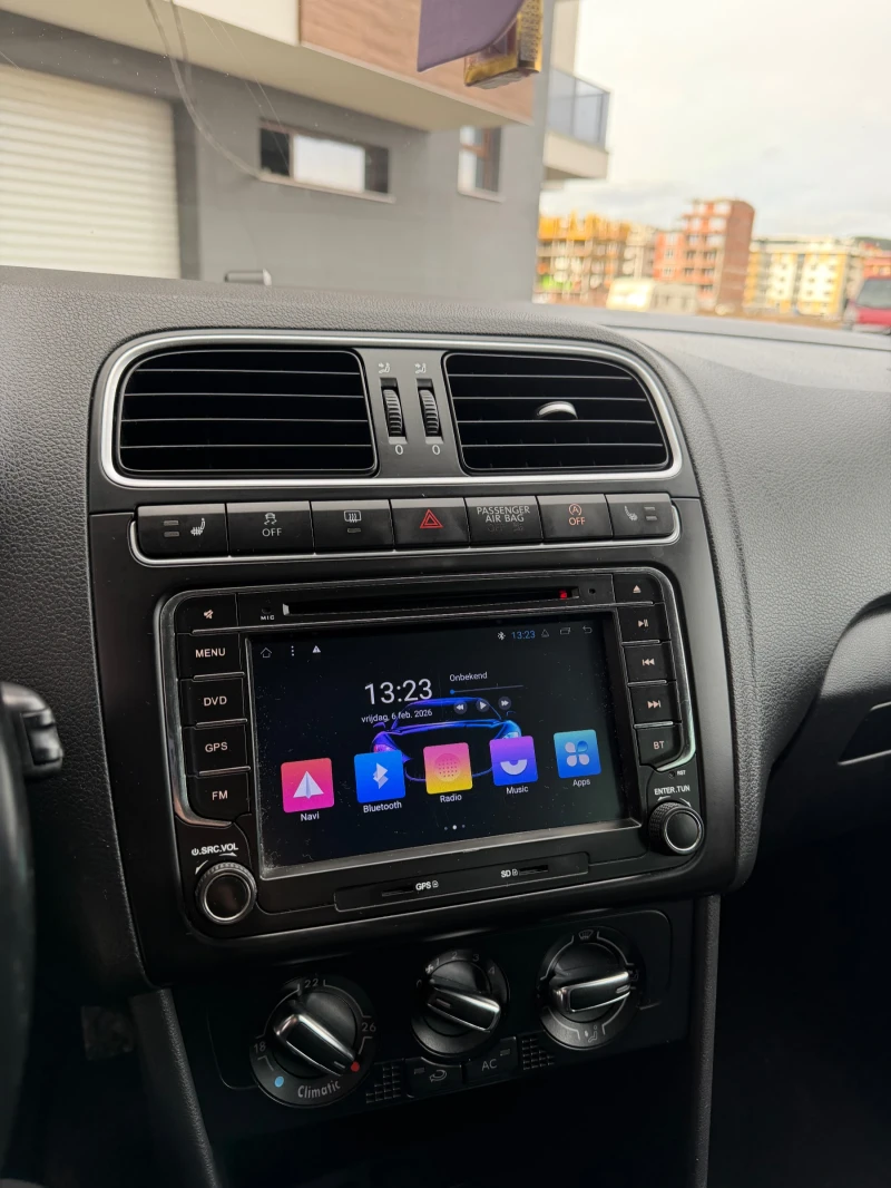 VW Polo, снимка 10 - Автомобили и джипове - 53399054