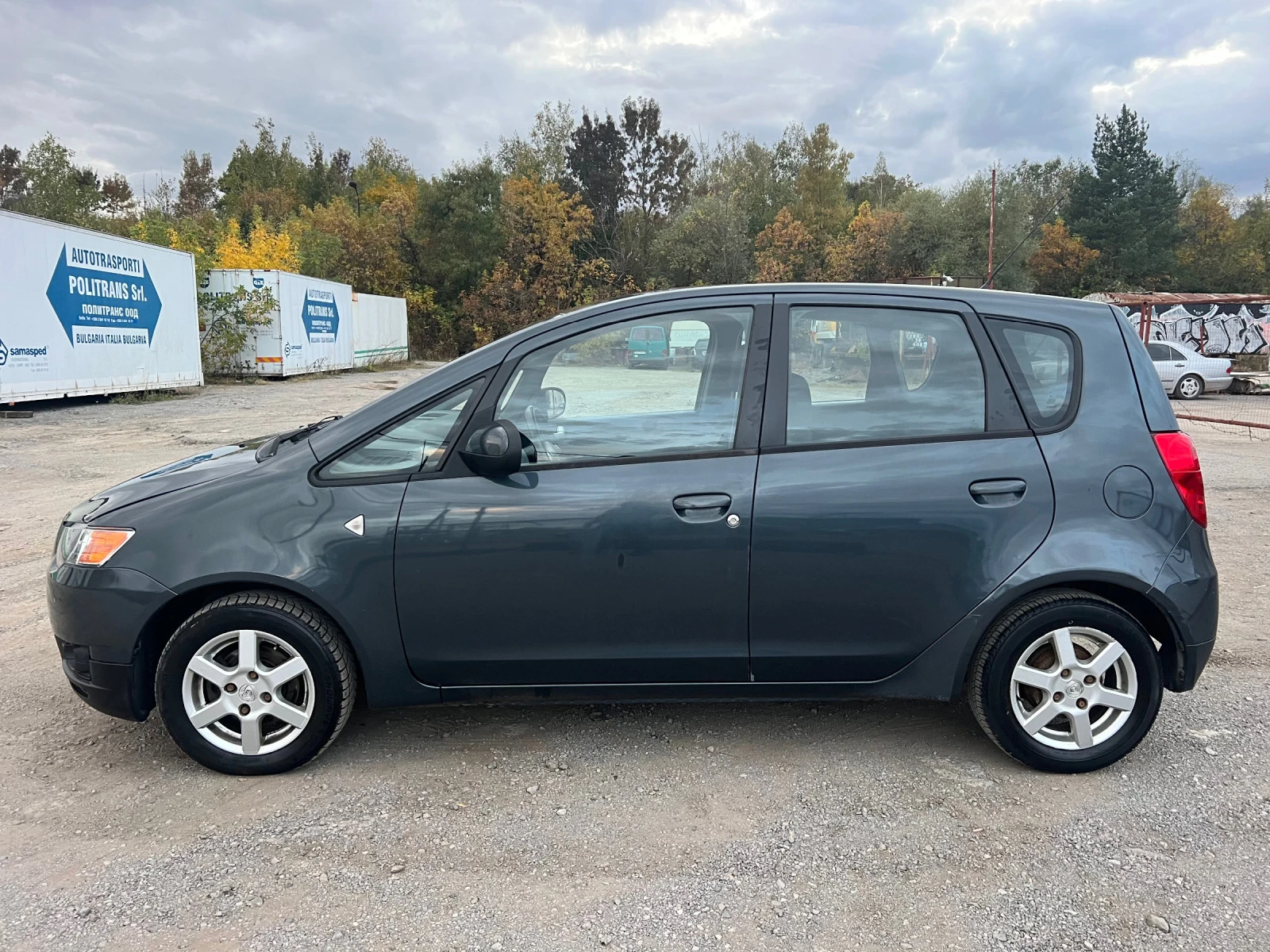 Mitsubishi Colt 1.3i Klimatik - изображение 5