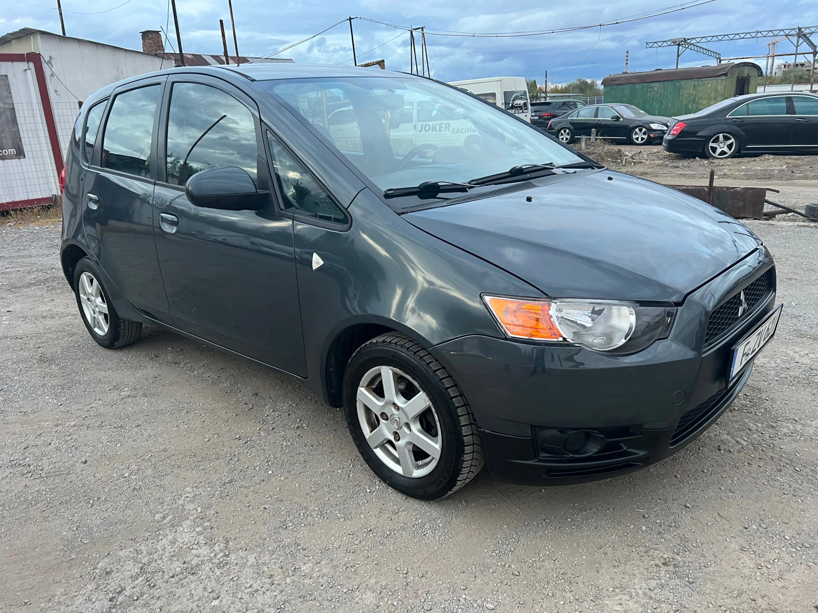 Mitsubishi Colt 1.3i Klimatik - изображение 2