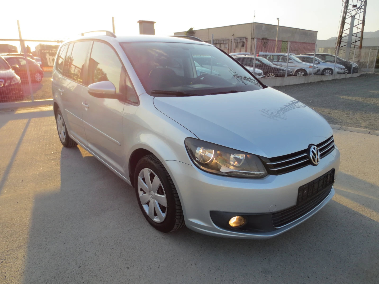 VW Touran 1.6TDI* 7 МЕСТА*  - изображение 3