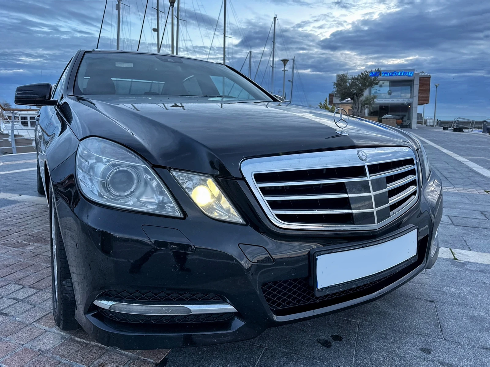 Mercedes-Benz E 350 CDI Avantgarde Distronic Panorama FULL - изображение 9