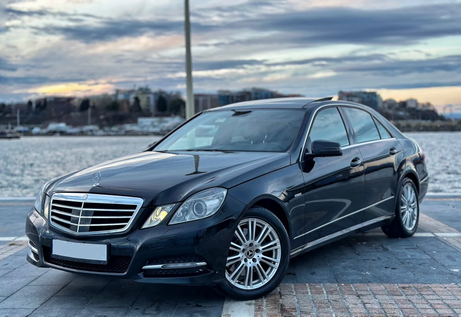 Mercedes-Benz E 350 CDI Avantgarde Distronic Panorama FULL - изображение 2