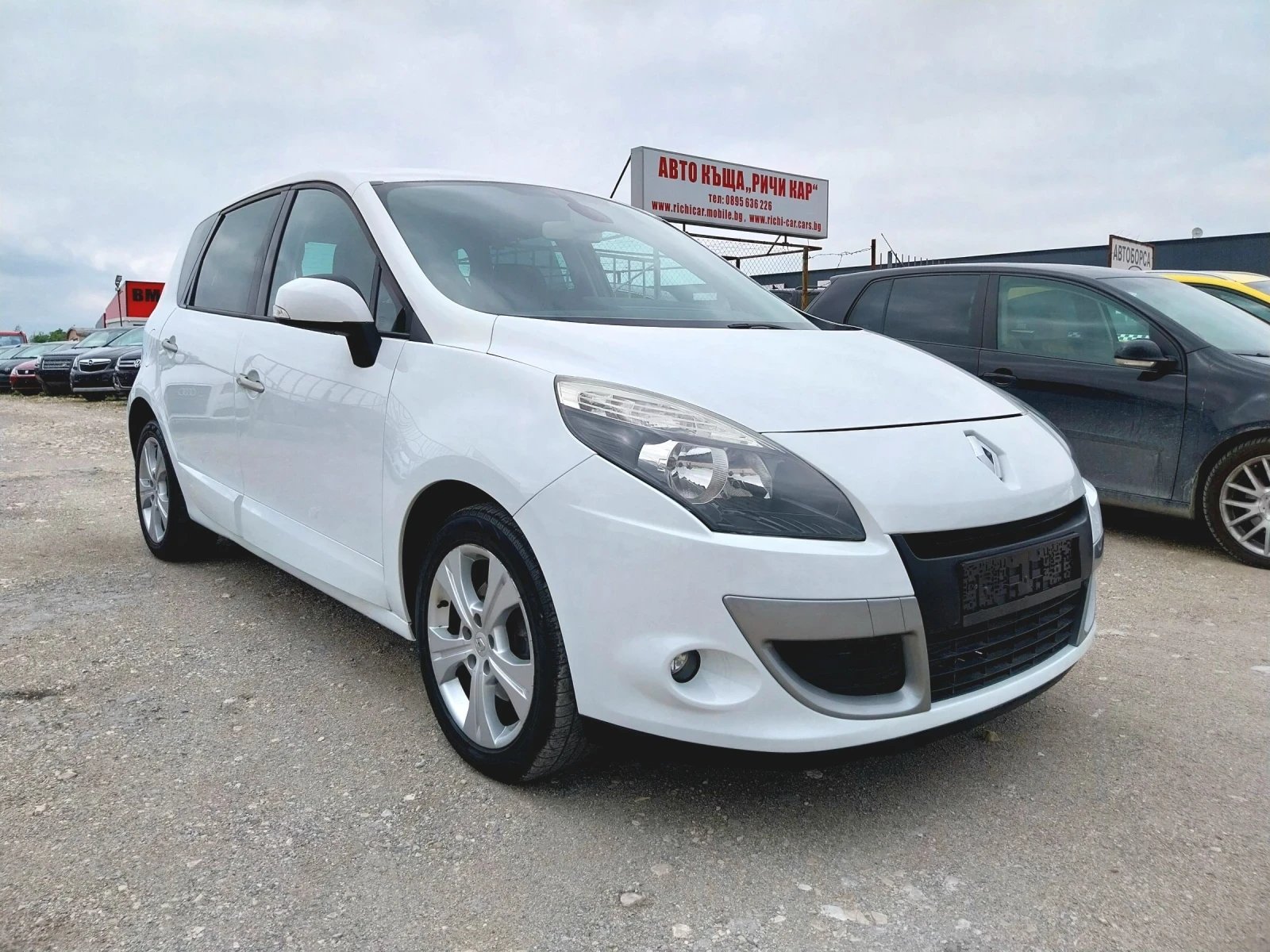 Renault Scenic 1.5 DCI - изображение 3