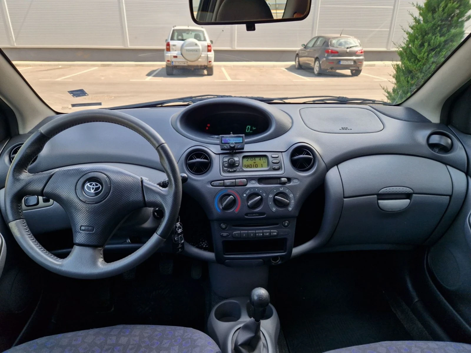 Toyota Yaris 1.3 / 87к.с ГАЗОВА УРЕДБА  - изображение 10