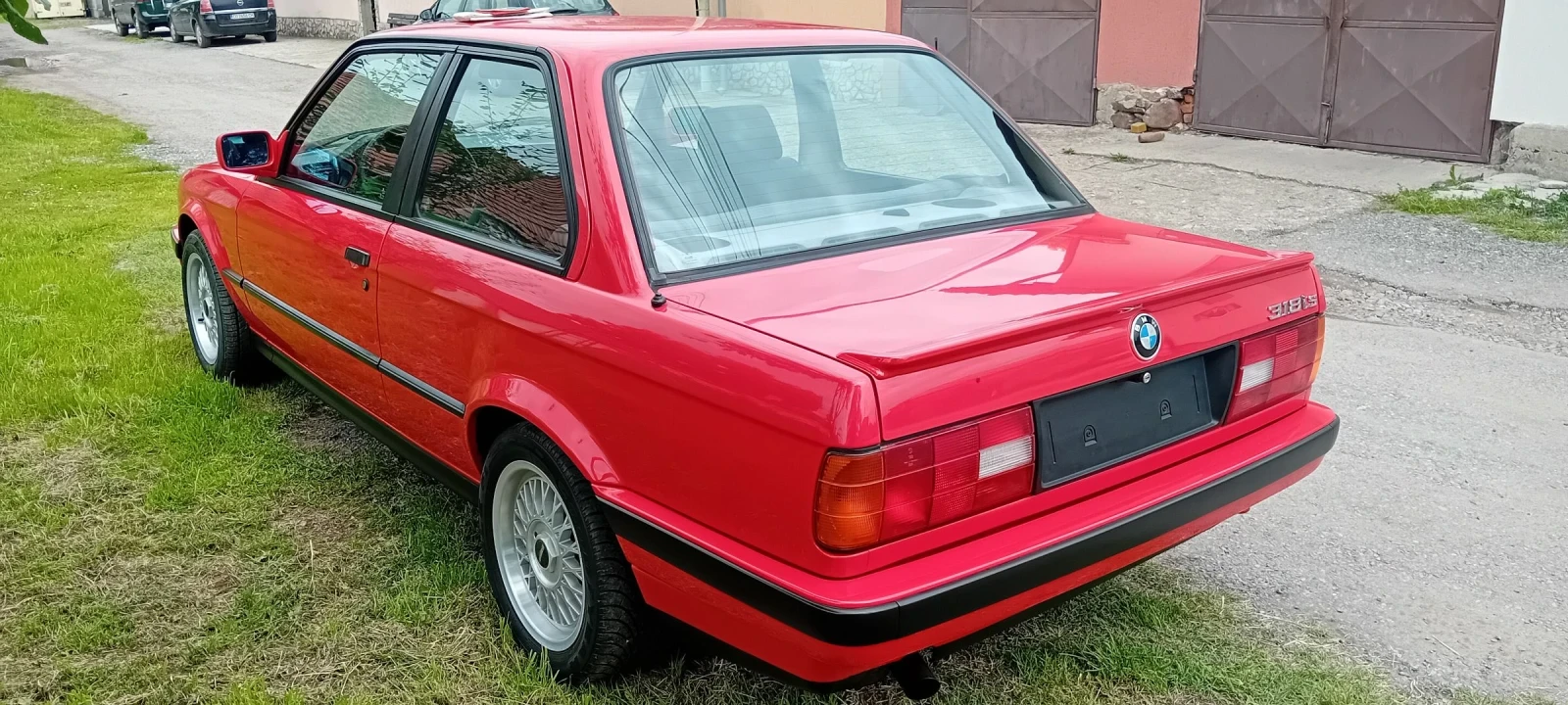 BMW 318 318 is оригинал - изображение 3
